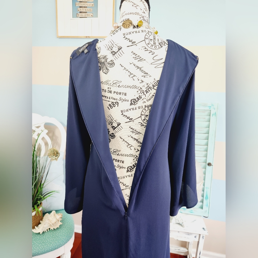 NWT Kensie Navy Split Sleeve Keyhole Crepe Dress - Picture 9 of 12